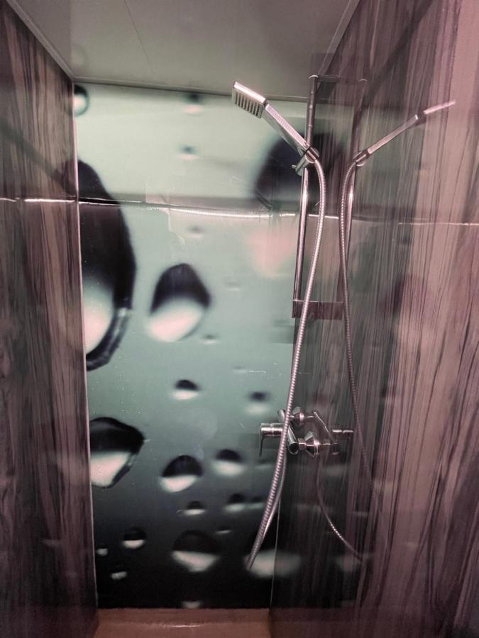شقة Slapen Op Het Water سفارتسلاوْس المظهر الخارجي الصورة